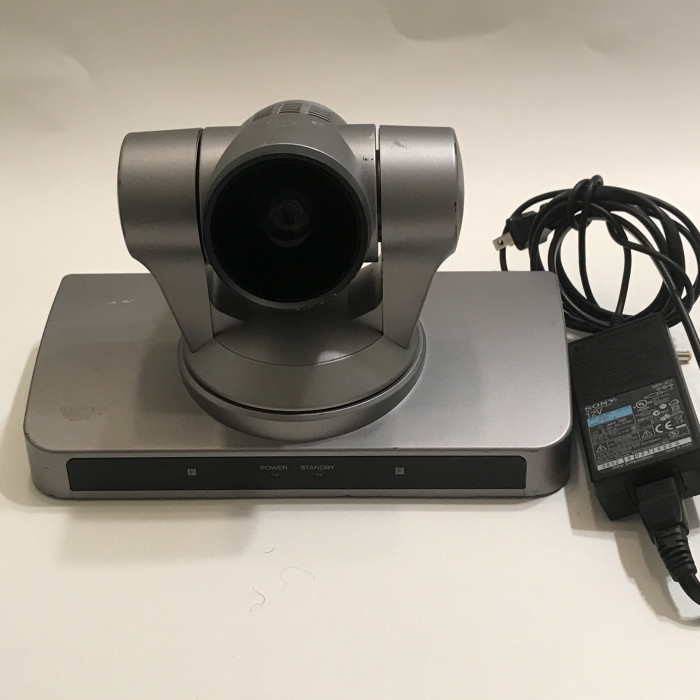 Sony EVI-HD3V Color HD Video W/Power supply tested and working